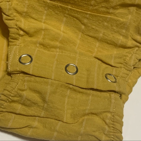 NWT Ruffle Pinafore Romper (12/18 mo) - Picture 5 of 6